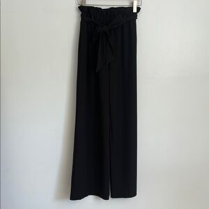 Entro Elegant Black High-Waisted Pants